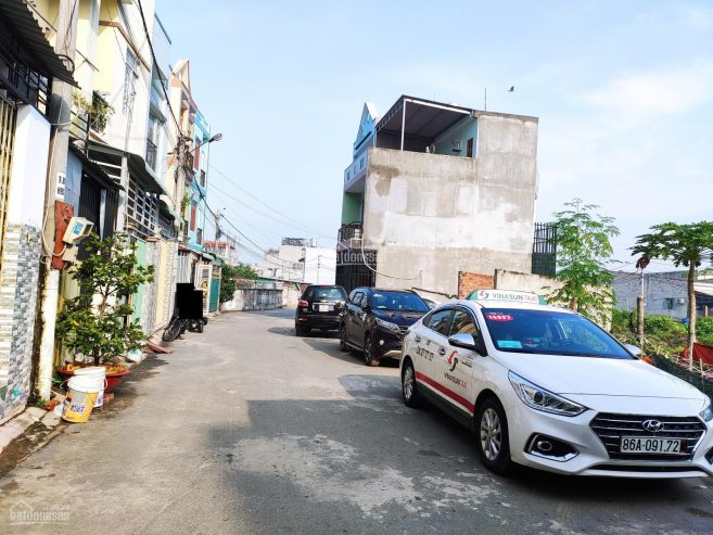 Cần bán gấp lô đất 98m2 ngang 6 đường 7m Bình Chiểu sổ hồng riêng
