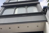 Bán nhà phố hẻm 149 Tôn Thất Thuyết giá 5,7 tỷ nhà đẹp