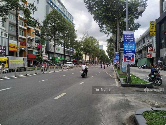 Bán nhà MT Nguyễn Chí Thanh, P12, Q5, DT: 5x25m xây 2 tầng vuông vức, giá chỉ 32 tỷ