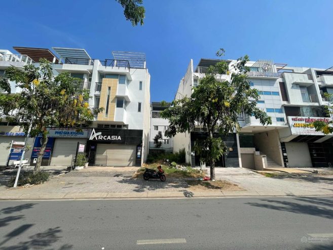Bán nhà mặt tiền Hoàng Quốc Việt KDC Phú Mỹ – Vạn Phát Hưng, Q7. Diện tích 6x22m giá 23 tỷ TL