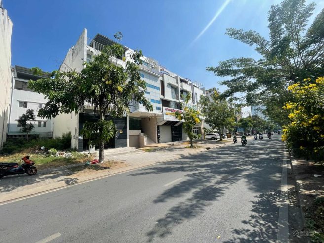 Bán nhà mặt tiền Hoàng Quốc Việt KDC Phú Mỹ – Vạn Phát Hưng, Q7. Diện tích 6x22m giá 23 tỷ TL