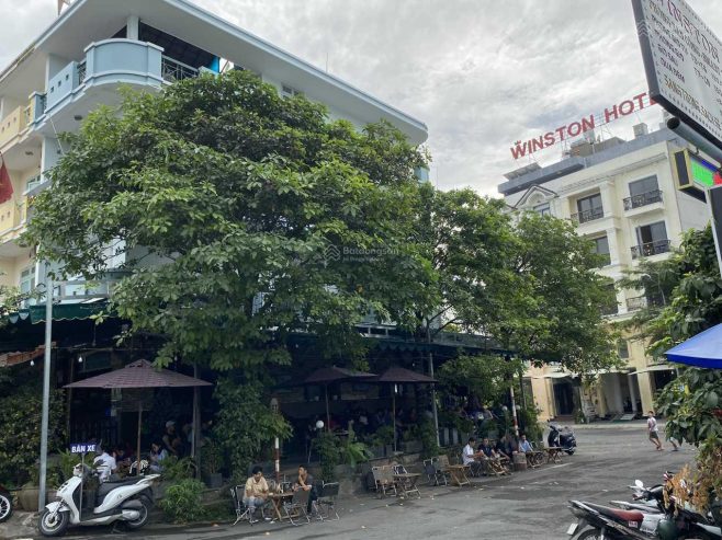 Chính chủ bán gấp căn góc 3 mặt tiền, ngay đường Phạm Văn Đồng. 250 m2, giá 22,7 tỷ