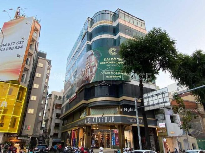 Bán nhà MT Cao Thắng – Võ Văn Tần P4 Q3, DT: 8x18m vuông vức xây 3 tầng HDT 150TR giá chỉ 45 tỷ