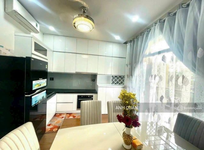 Chủ cần bán gấp nhà Lâm Văn Bền, Tân Kiểng, Quận 7, 80m2 (5×16) 1 trệt 3 lầu, Sổ Sẵn