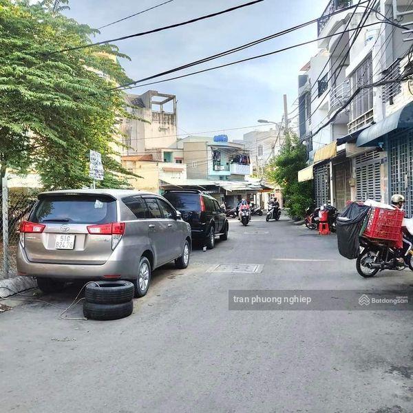 Bà Hom – Quận 6 – HXH tránh – ngang 6.2m – gần vòng xoay Phú Lâm – 100m2 – 7, x tỷ – nhỉnh 70tr/m2