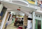Nhà chính chủ Tùng Thiện Vương hẻm 1 sẹc, DT 56.4m2, ngang gần 5m, tiện xây mới giá 4 tỷ 800 triệu