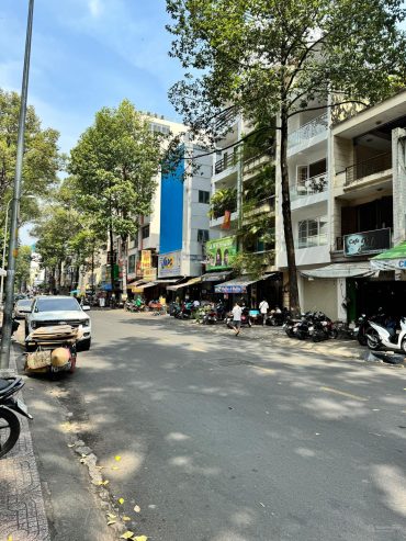 Bán nhà chính chủ đường Trần Bình Trọng, Phường 2 Quận 5, DT 8×18,1m sổ hồng