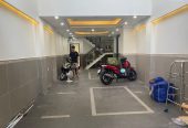 Bán rẻ căn hộ dịch vụ mới xây đang cho thuê 50 triệu đường Lưu Hữu Phước Quận 8