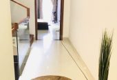 Xếp hàng 1 chục chiếc – quay đầu – tự do đỗ xe miễn phí thoải mái lộ 20m