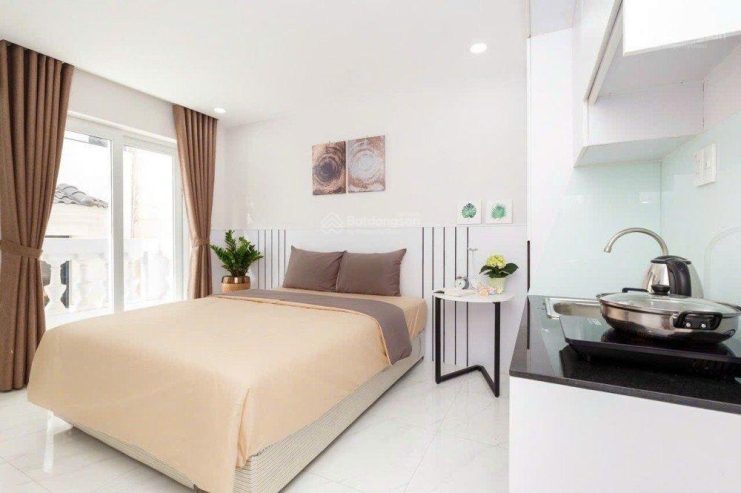 Bán nhà 4 tầng hẻm xe hơi đường Hoàng Diệu P12 Q4 chỉ 125tr/1m2