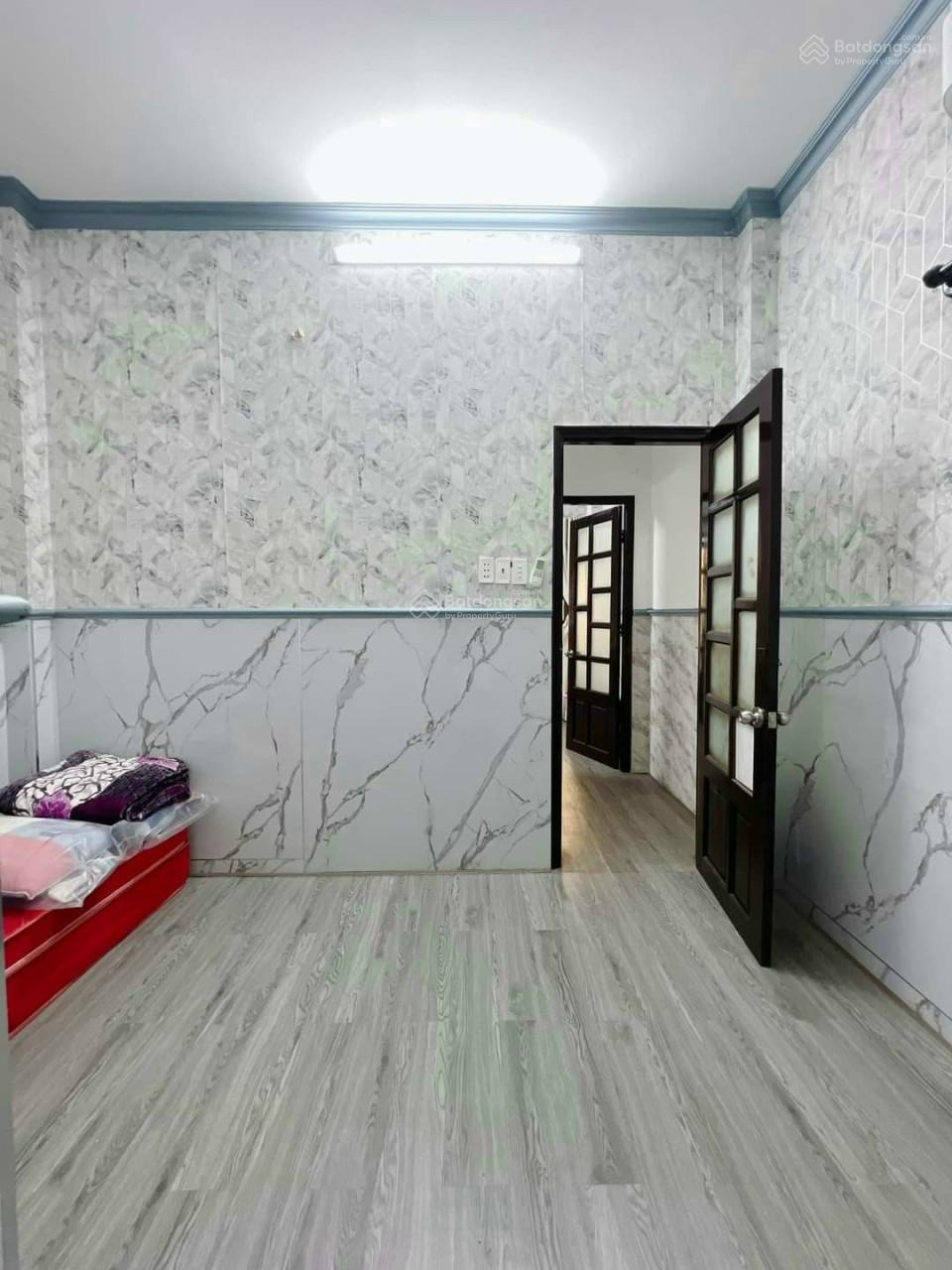Bán nhà Q4 kèo thơm khu dân cư hiện hữu