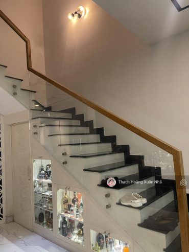 Cực kỳ hiếm! Khu sang hiếm nhà bán Nguyễn Bỉnh Khiêm, Bến Nghé, Q1 – 6 x 10m – 4 tầng – Chỉ 18,5 tỷ