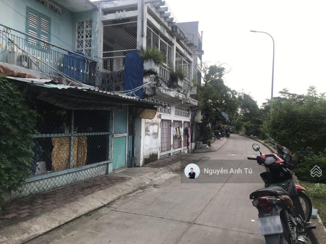 Bán nhà sổ hồng ngang 6m dài 12.3m MT công viên kênh đường Ụ Cây, Quận 8, TPHCM giá 4.75 tỷ