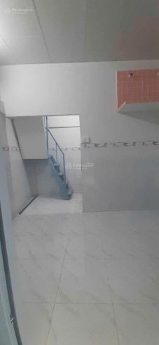 Nhà bán đường Bãi Sậy, Quận 6, gần chợ Bình Tây