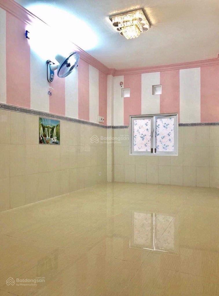 Bán nhà đường Phạm Văn Chí, P. 4, Quận 6, giáp Q. 5 – 2 mặt hẻm xe hơi – 5 tầng – 41m2 – chỉ 5.2 tỷ