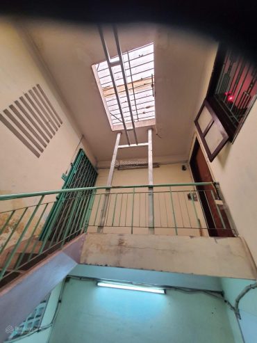 Chính chủ giảm giá sâu, bán nhà mặt tiền kinh doanh 3 tầng, đường Hồng Bàng Q5, giá chỉ còn 15,5 tỷ