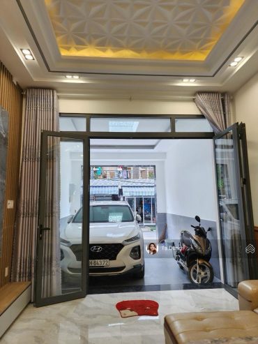 Bán nhà mặt phố đường số Lý Phục Man Q7, nhà 5 tầng đẹp lung linh