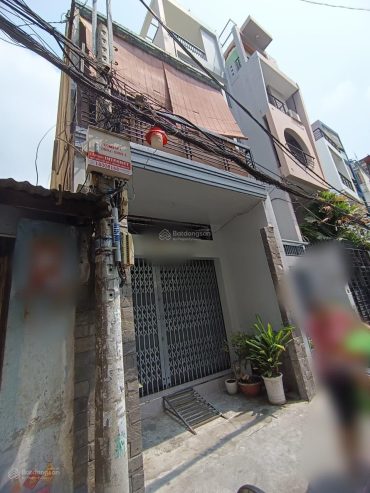 Chính chủ bán nhà hẻm đường Đề Thám, Quận 1.