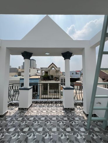 Bán nhà lầu kiên cố hẻm thông 5m Tạ quang bửu p3 q8 diện tích đẹp vuông vức A4 dọn vài ở liền