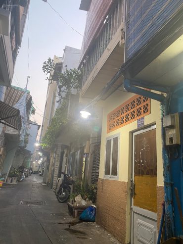 Nhà dư cho thuê cần bán, diện tích 36.5m2, nhà 2 mặt hẻm rộng, khu an ninh thân thiện