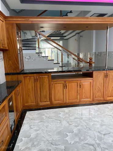 Hàng hiếm, nhà mặt tiền đường số ngang 5x21m. 3 tầng, kế Lâm Văn Bền, Nguyễn Thị Thập Quận 7