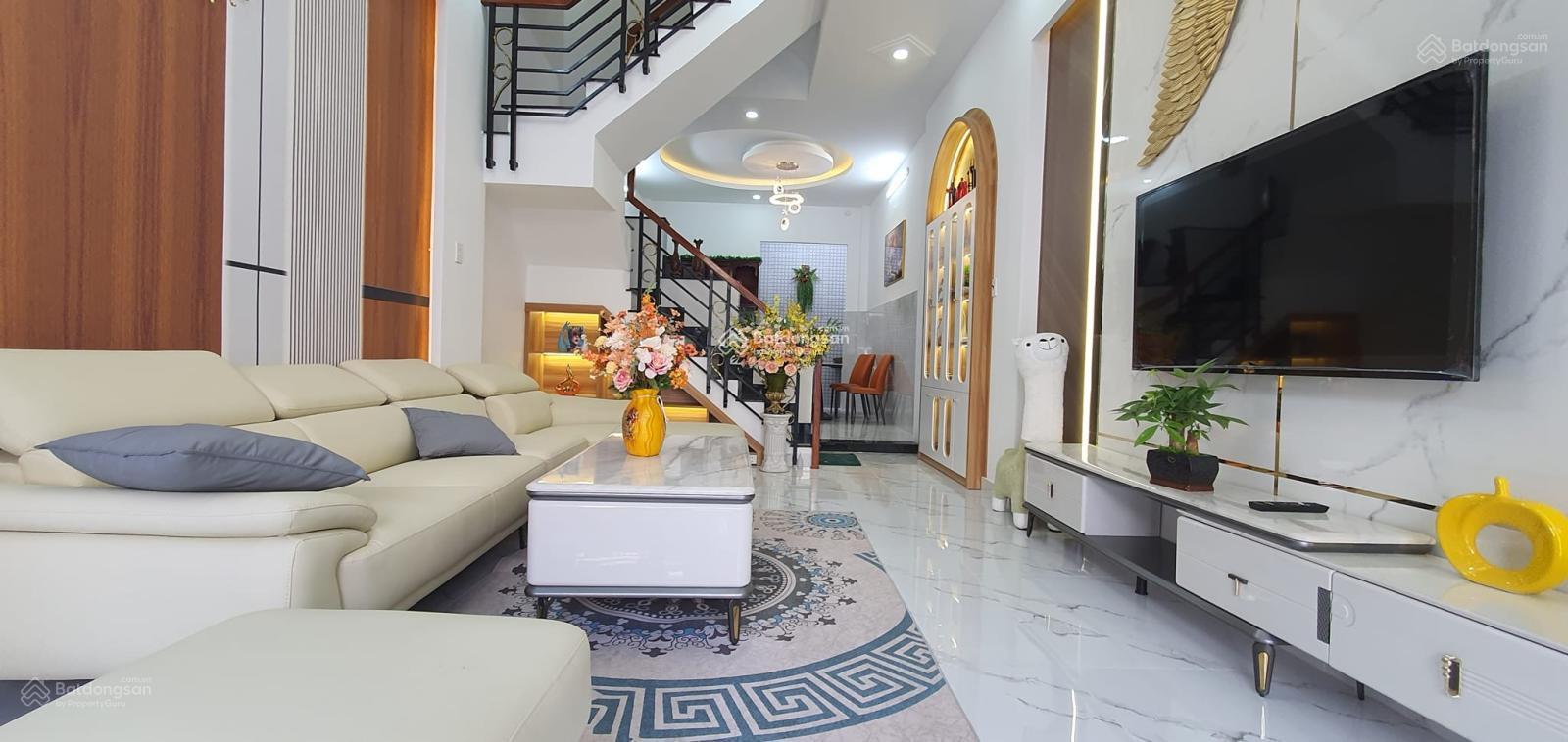 Hạ giá bán căn cho thuê 23tr/th Mai Xuân Thưởng, P5, Q6, 66.7m2 (4.6×14.5m). Ngay CV Phạm Đình Hổ