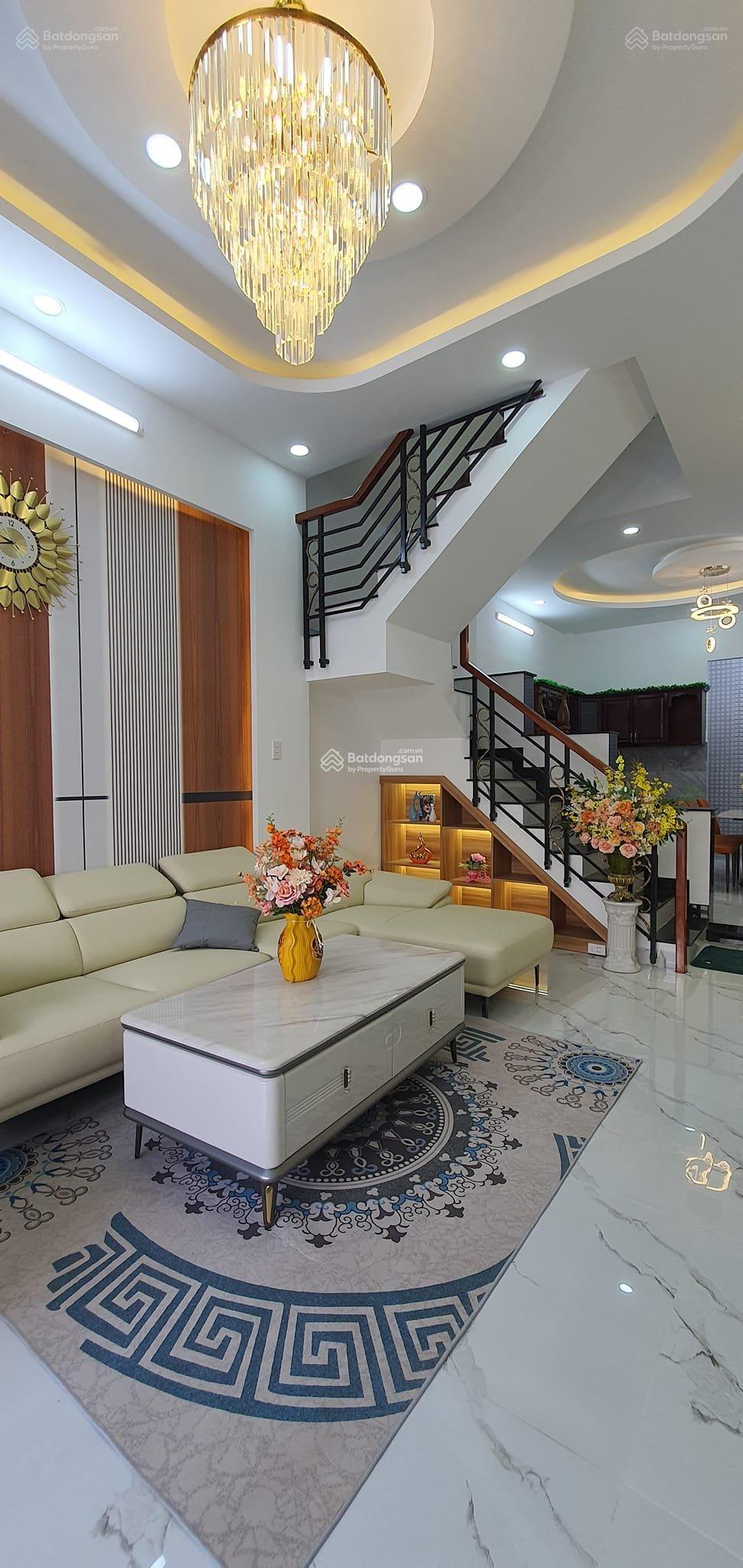 Hạ giá bán căn cho thuê 23tr/th Mai Xuân Thưởng, P5, Q6, 66.7m2 (4.6×14.5m). Ngay CV Phạm Đình Hổ