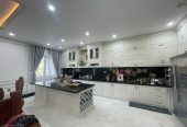 Bán nhà HXH Trần Hưng Đạo Quận 1. Nhà 4x16m kết cấu 5 lầu thang máy HĐT thuê 50tr/th giá 17.8 tỷ TL