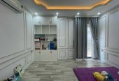 Bán nhà HXH Trần Hưng Đạo Quận 1. Nhà 4x16m kết cấu 5 lầu thang máy HĐT thuê 50tr/th giá 17.8 tỷ TL