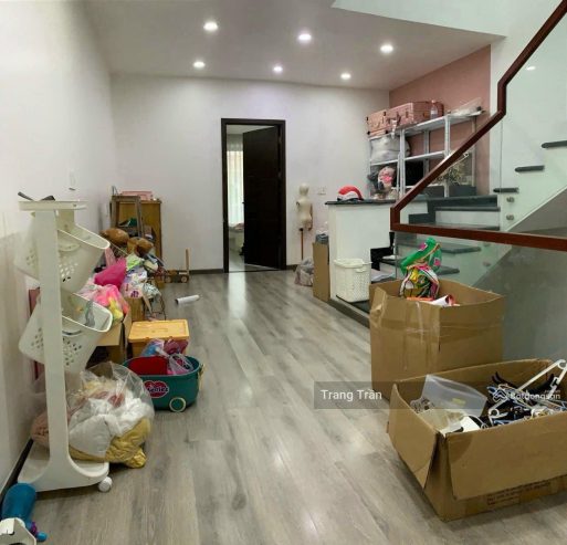 Mua nhà lời cao 4Tỷ350/68m2 (4,8mx14,2m), Lê Công Kiều – Nguyễn Thái Bình – Q1, gần chợ Bến Thành