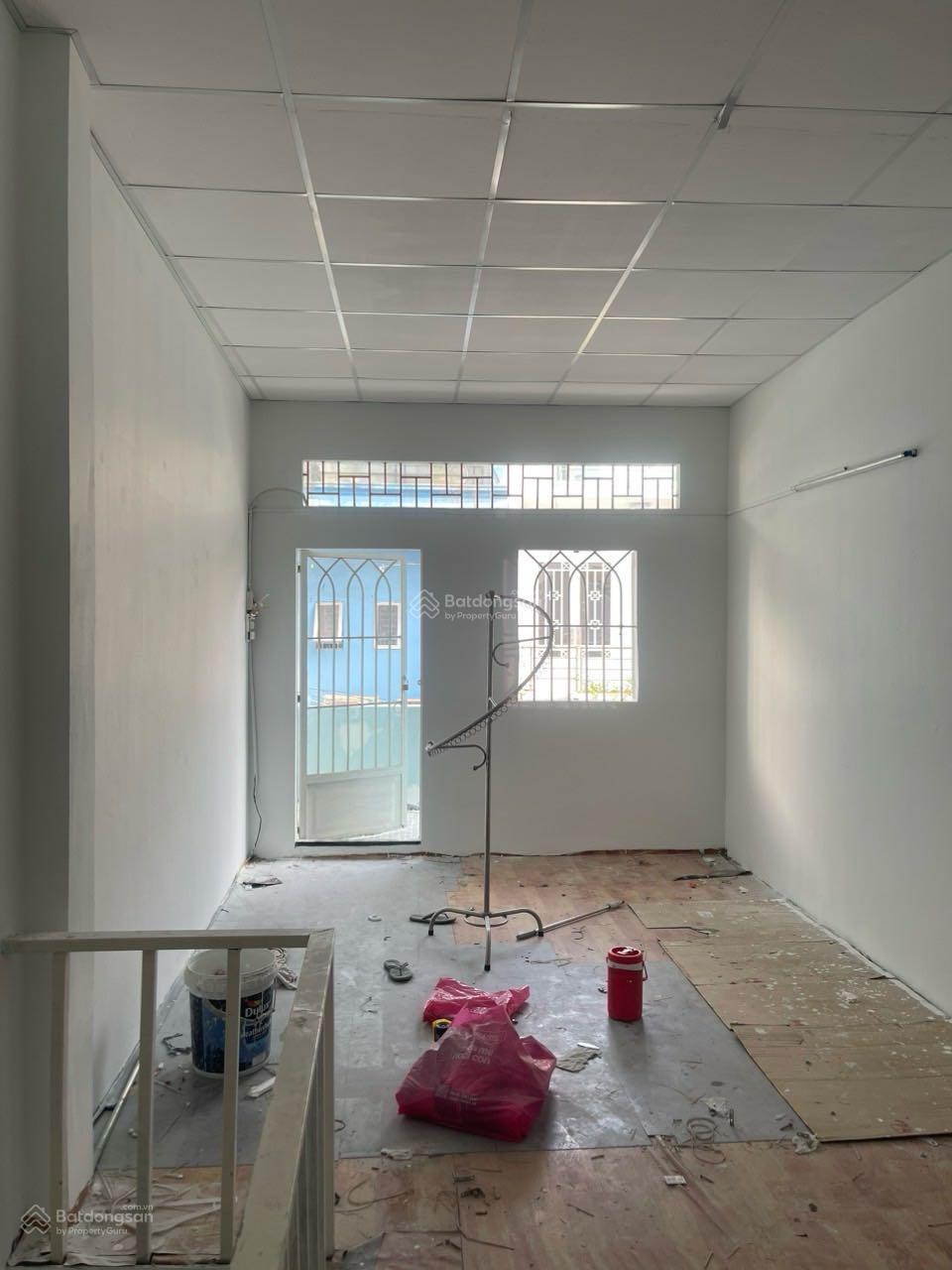 Giá 3 tỷ 370 bán nhà đường Bà Hom P 13 Q6 sổ hồng riêng hoàn công khu dân cư hiện hữu hẻm 4m rưỡi