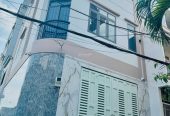 Bán nhà đẹp Võ Văn Kiệt, Phường Cô Giang, Quận 1