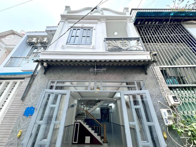 Cô Tám bán căn cho thuê 21tr Tùng Thiện Vương P11 Q8 63.02m2(4.6×13.7). Cách chợ Xóm Củi 3p