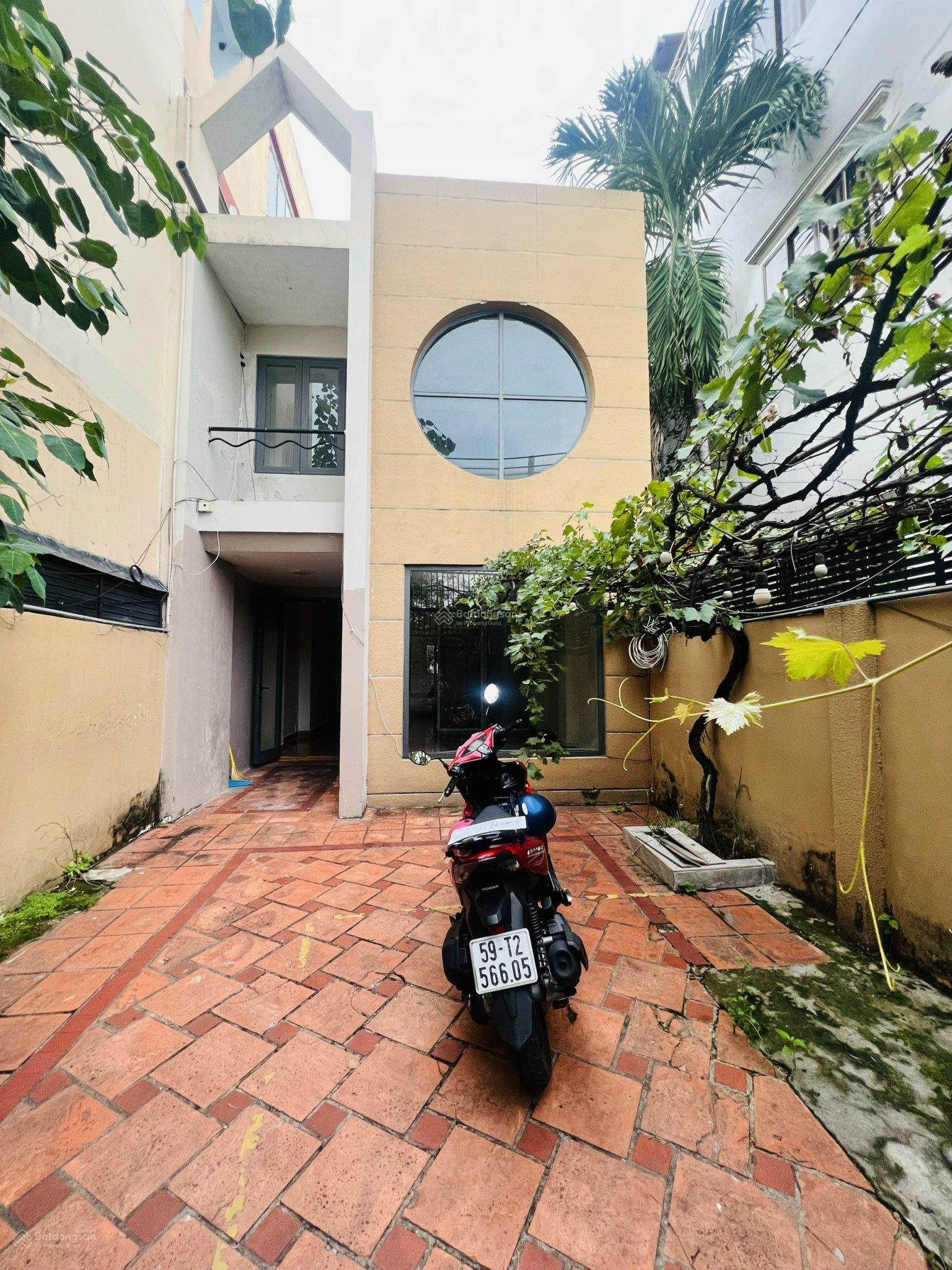 Chính chủ cần bán nhà riêng đường Hậu Giang, Phường 4 – Tân Bình, 5x30m ,nhà đẹp có sân trước