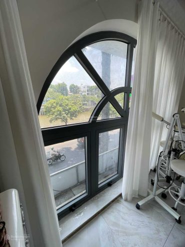 Thật 100% 13.8 tỷ hẻm 5m (4x16m; 60m2 5 tầng) khu Hàm Nghi – Nguyễn Thái Bình ngay Bến Nghé, Quận 1