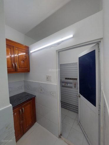 Nhà sổ hồng riêng gần cầu Nguyễn Tri Phương, cầu Chà Và 25m2 1 lầu đúc BTCT nở hậu, sổ hoàn công đủ