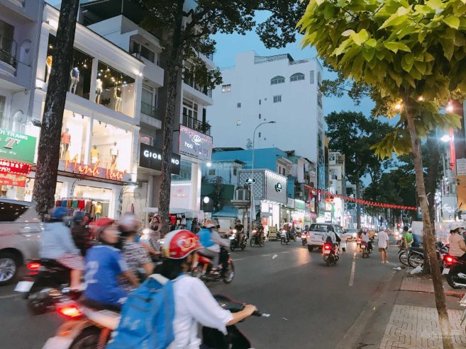 Bán mặt phố Nguyễn Trãi khu Sóng Nhạc (DT: 7,8x18m, 3 tầng) phường 8 quận 5 giá 47 tỷ