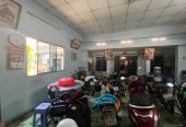 Cần tiền lo công việc gia đình, bán nhà mặt tiền, gần ngã tư Thủ Đức, sổ đỏ tôi để nhà