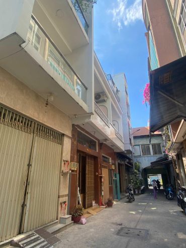 Bán nhà HXT 6m đường Hậu Giang – Bãi Sậy, P2, Q6. DT: 4×18. Khu vực XD 5 Tầng. Giá 9.2 tỷ bớt lộc
