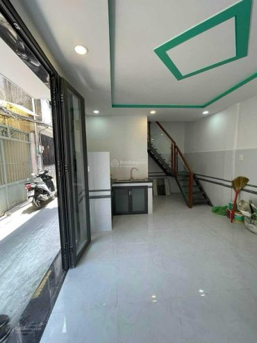 Nhà Hoàng Sĩ Khải P14 Quận 8 chỉ 2tỷ050 triệu. NH hỗ trợ vay 500tr LS ưu đãi.