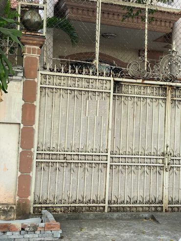 Nhà hẻm xe hơi đậu trước nhà (4.2×15), bước 2 bước chân là mặt tiền