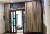 Nhà hẻm xe hơi đậu trước nhà (4.2×15), bước 2 bước chân là mặt tiền