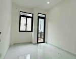 Chính chủ cần bán nhà HXH đường Nguyễn Khoái, quận 4. DT 21m2, giá 2 tỷ 700.