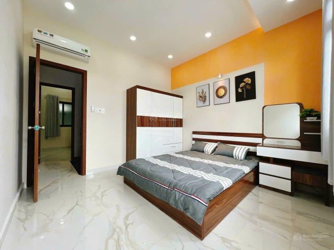 Bán nhà HXH 40m2 Trần Quang Khải, Tân Định, Q1. Nhà 3 lầu, gần sát mặt tiền đường – giá 2 tỷ 550