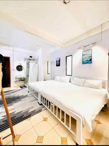 Nhà Quận 1 TPHCM khu phố Tây Bùi Viện – 60m2 – 4 tầng – dòng tiền 80 triệu/tháng