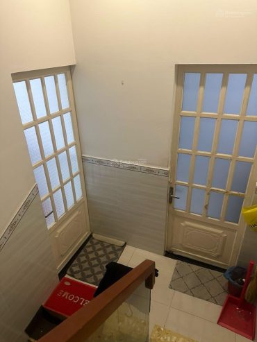 Bán nhà 4 tầng đúc đẹp hẻm ô tô tránh chỉ nhỉnh 6 tỷ