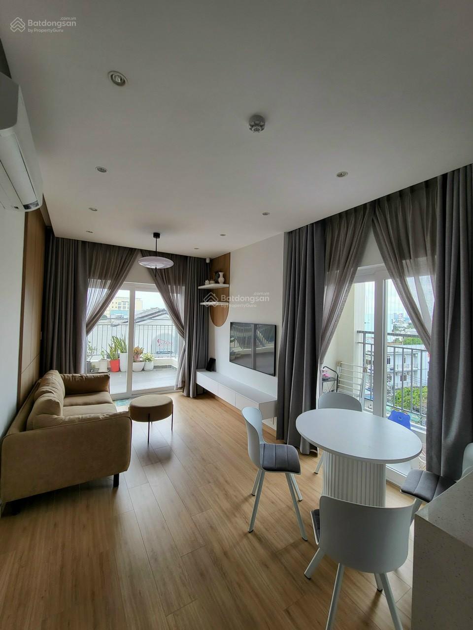 Chính chủ bán căn hộ Sân vườn 105m2 full NT giá 4.75 tỷ.