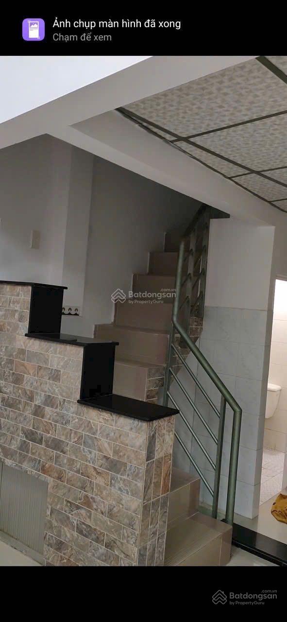 Gia đình đi định cư cần bán gấp căn Hồng Bàng P6Q6 giá 2tỷ4 thương lượng