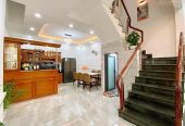 Bán nhà đẹp Quận 1, ngay đường Trần Đình Xu, Cầu Kho 58m2 giá 6.3 tỷ, nhà 1 trệt 2 lầu, sổ riêng