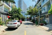 Bán nhà mặt tiền DT 6x25m đường số 2 Lý Phục Man, P. Bình Thuận, Quận 7